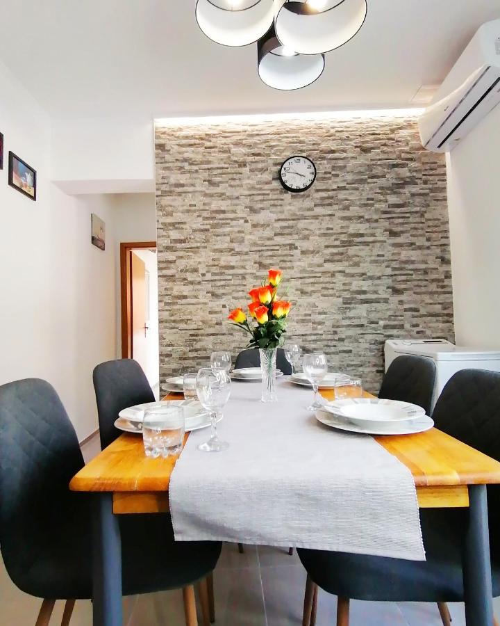 Apartmani Buljubasic Baška Voda Extérieur photo