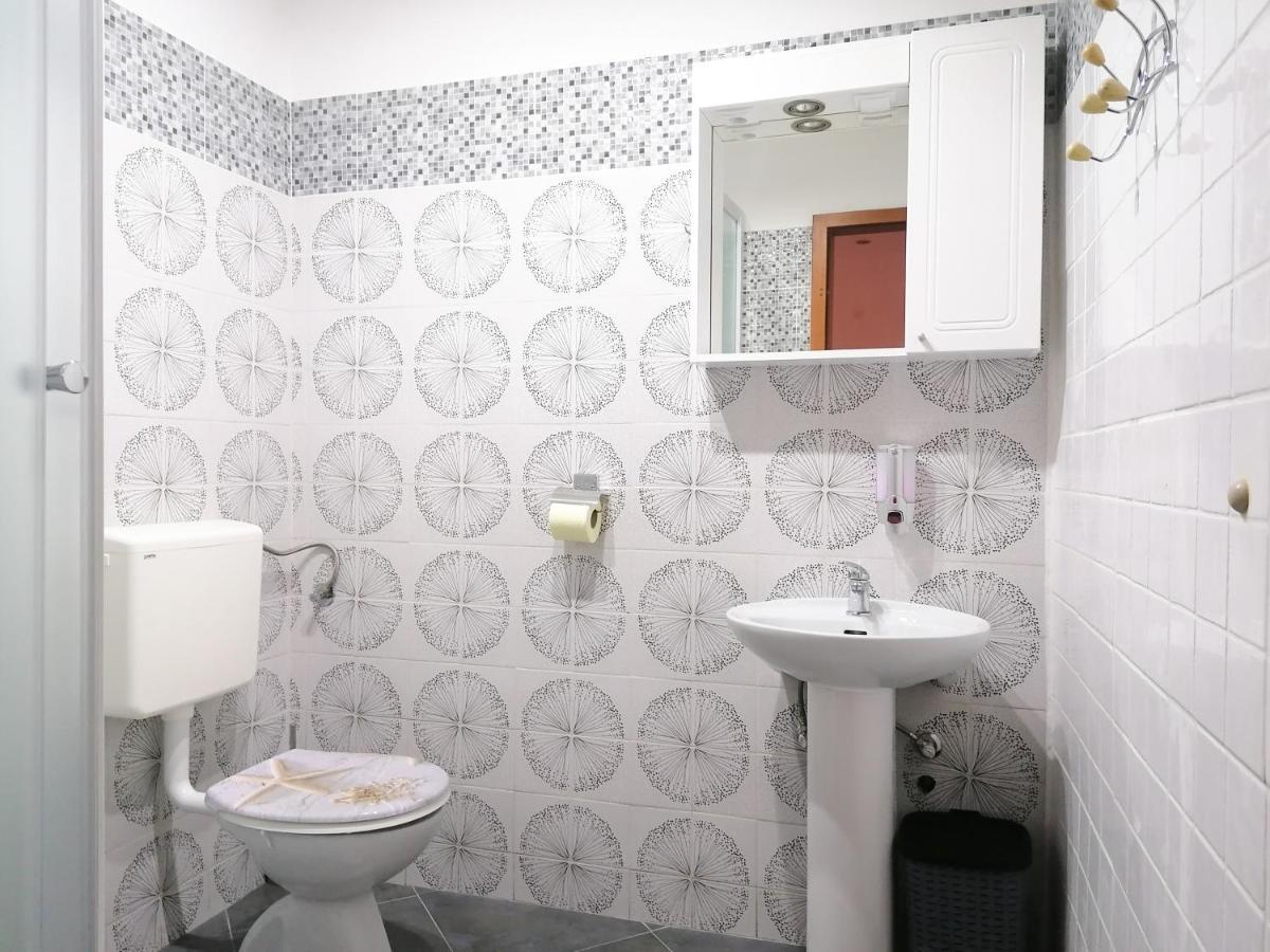 Apartmani Buljubasic Baška Voda Extérieur photo