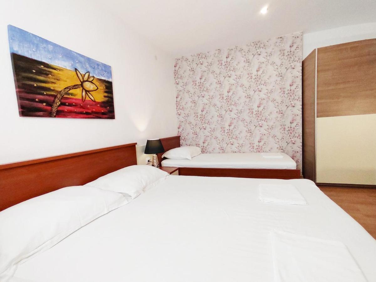 Apartmani Buljubasic Baška Voda Extérieur photo