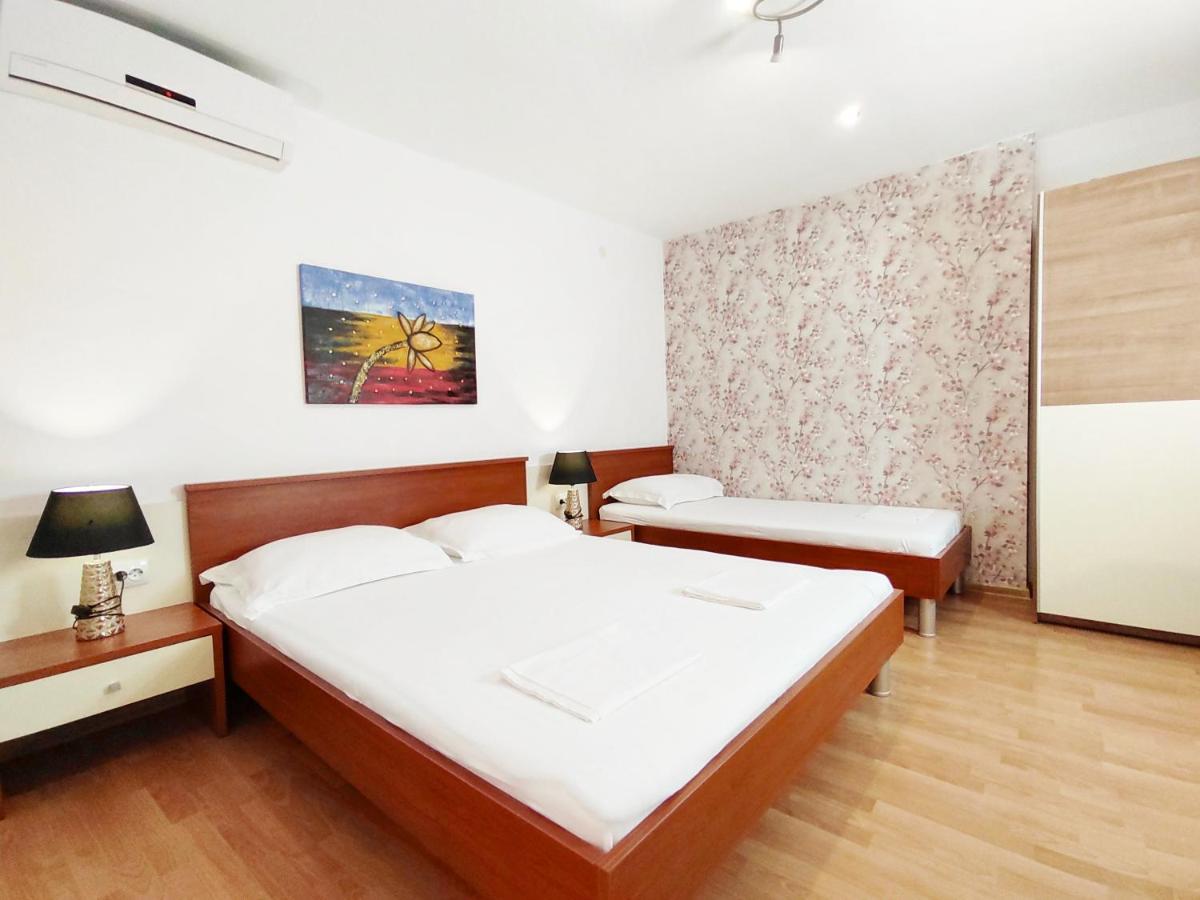 Apartmani Buljubasic Baška Voda Extérieur photo
