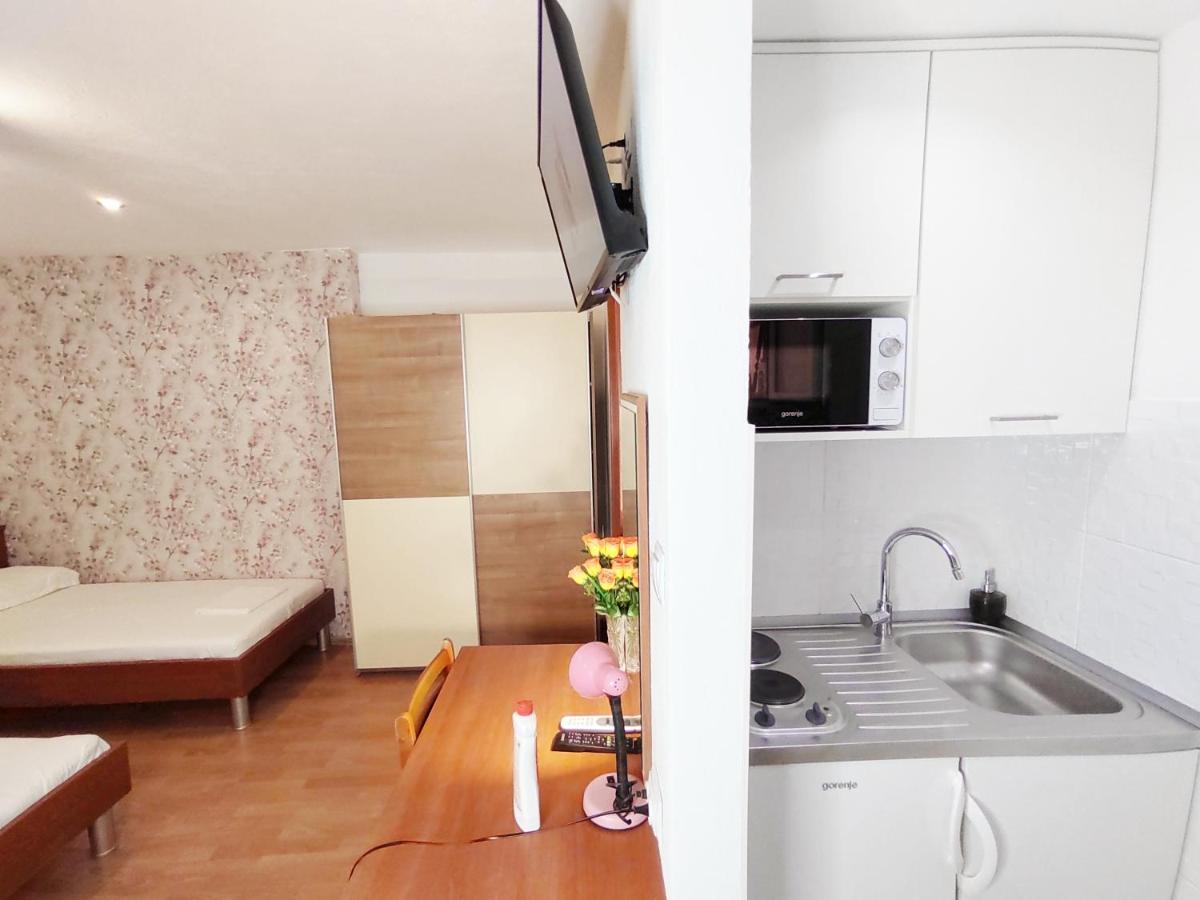 Apartmani Buljubasic Baška Voda Extérieur photo